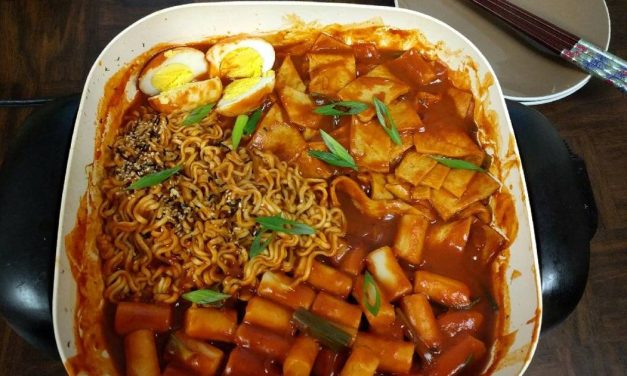 Tteokbokki Carbonara Gochujang: Perpaduan Rasa Italia-Korea