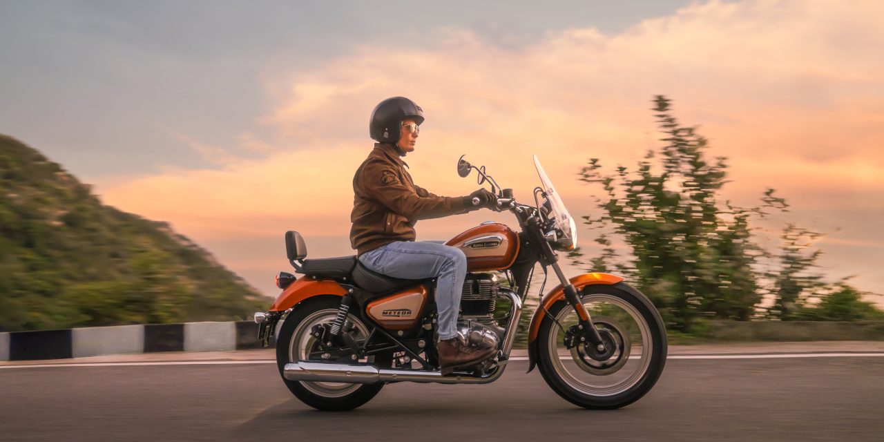 Royal Enfield Meteor 350 Sundowner Orange Edisi Spesial