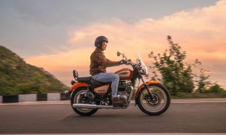 Royal Enfield Meteor 350 Sundowner Orange Edisi Spesial