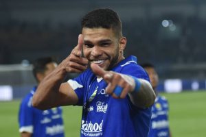 Persib Bandung Dikabarkan Siap Tebus Gelandang Asal Brasil