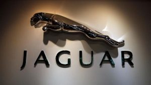 Jaguar Transformasi Total: Hentikan Produksi Mobil Bensin