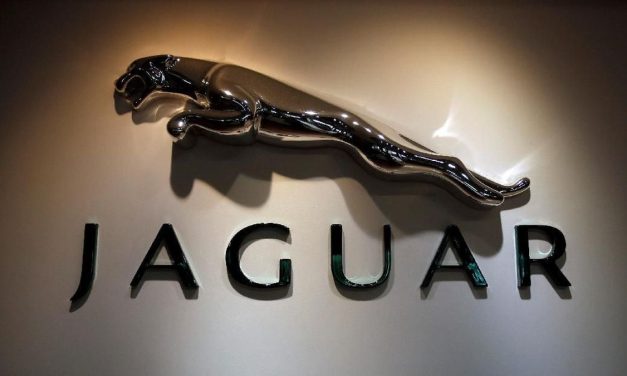 Jaguar Transformasi Total: Hentikan Produksi Mobil Bensin