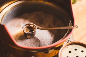 Tren Turkish Coffee: Ritual Memasak Di Atas Pasir Panas