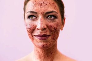 Waspada Bahaya Vampire Facial, Ini Cara Pilih Klinik Tepercaya