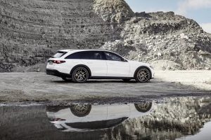 Mercedes Rilis Wagon Mewah Mercedes-Benz E-Class All-Terrain