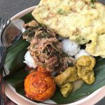 Nasi Penggel Khas Kebumen: Kepal Bulat Lauk Kikil Dan Nangka