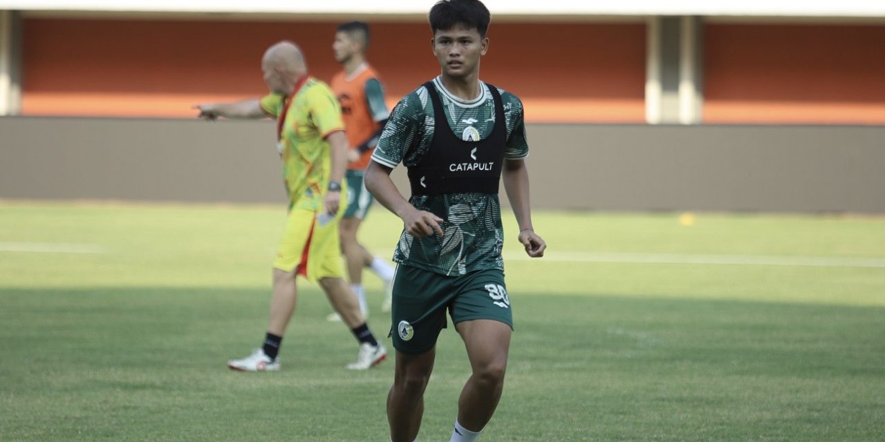 Hokky Caraka Makin Tajam Kawal Lini Serang PSS Sleman