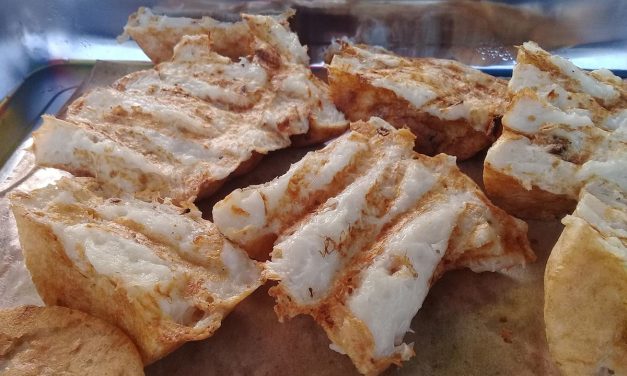 Kue Bandros Sukabumi Sajikan Bolu Garing Beraroma Wangi