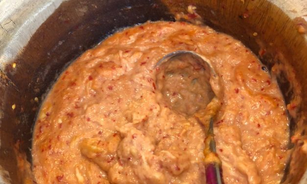 Menikmati Sambal Tempoyak Khas Jambi Pendamping Ikan Patin