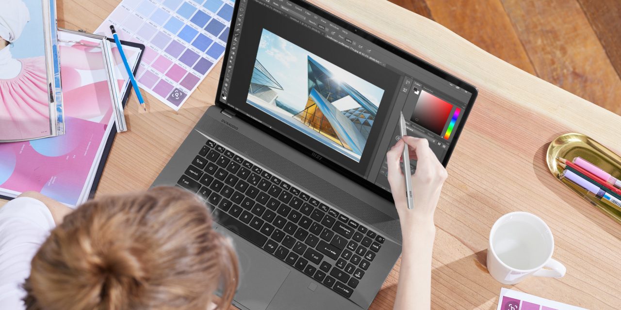 MSI Creator Z17 HX Studio A14V Usung Layar Pen-Supported