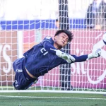 Kiper Ernando Ari Lakukan Penyelamatan Krusial Untuk Persebaya